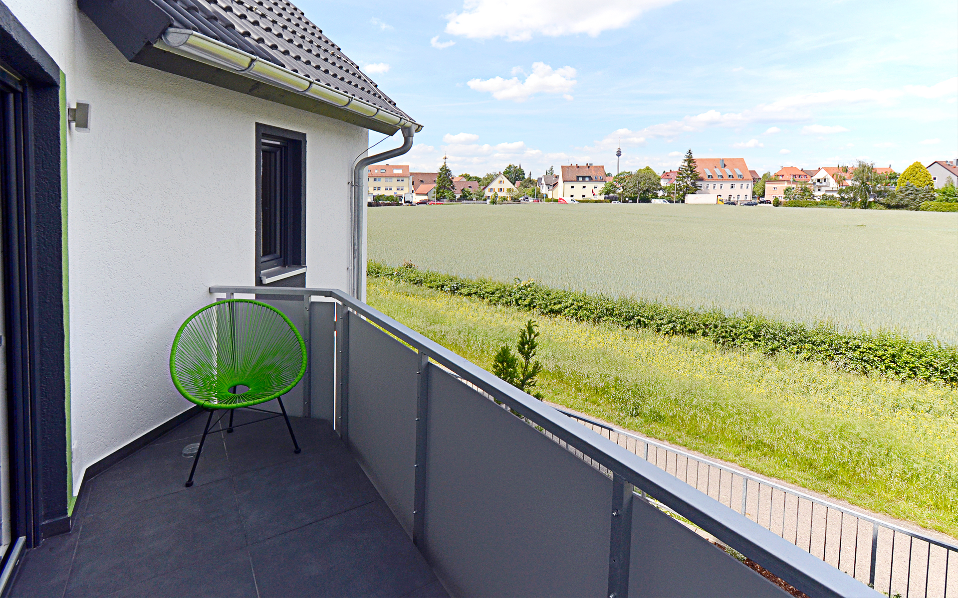 2 ZIMMER DELUXE APARTMENT MIT KING-SIZE-BETT, SOFABETT UND BALKON ODER TERRASSE (7)